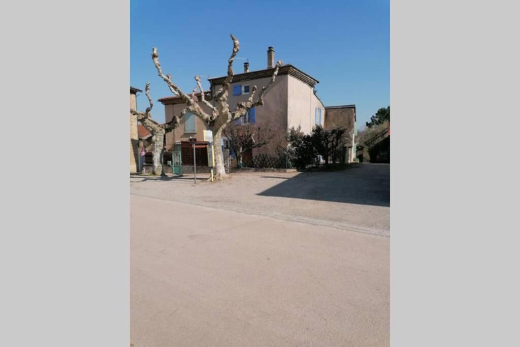 Maison De Village Saint-Barthélemy-de-Vals Exterior foto